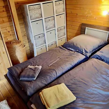 Semesterbostad Partners Haus Clemens - Gemuetliches Holzhaus Mit Grundstueck Nahe Badesee