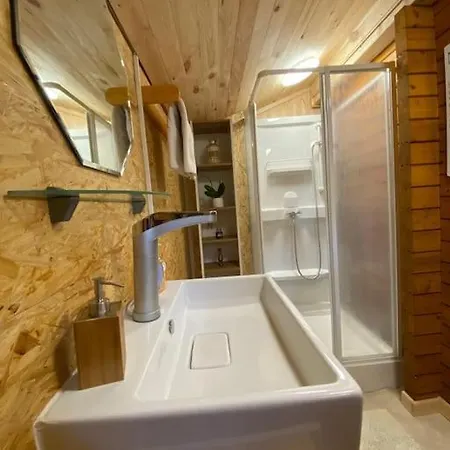 펜션 Partners Haus Clemens - Gemuetliches Holzhaus Mit Grundstueck Nahe Badesee 코니그스부슈터하우젠